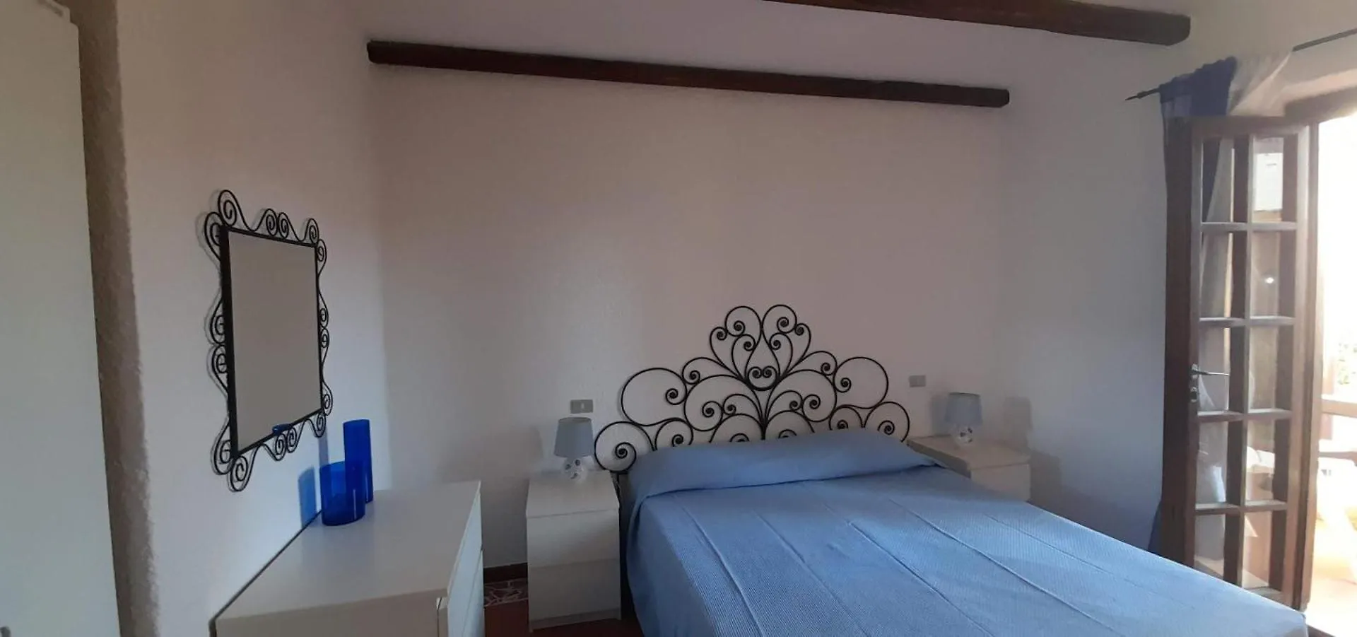 I Nuraghi Apartments Канниджионе